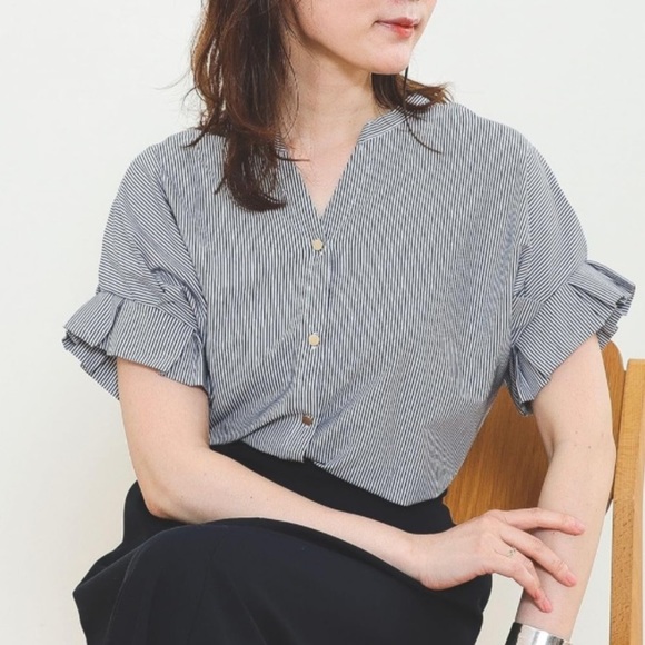 BEAMS Heart - White Button down V neck Short sleeve blouse shirt - Picture 6 of 15